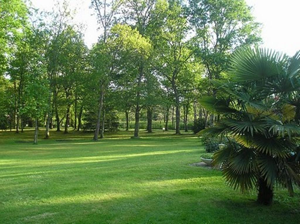 圣保罗-莱达Parc De L'Aiguade住宿加早餐旅馆 外观 照片